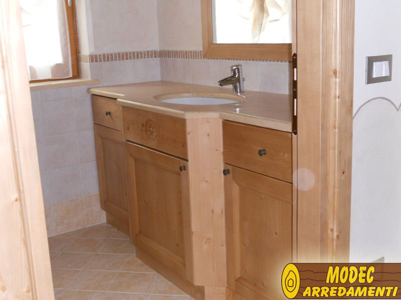 Arredi personalizzati rustici e per la montagna modec arredamenti Mobili rustici in legno