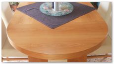 Arredamento per la sala: tavolo ovale